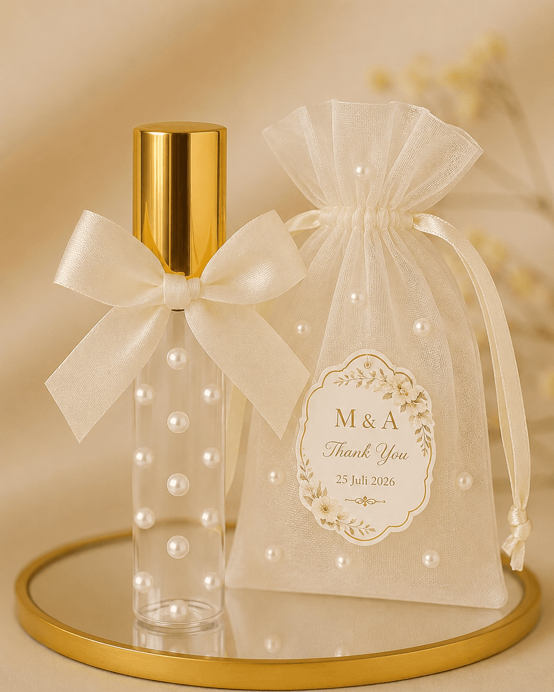 Zoe Glassy Hand Sanitizer 10ml dalam botol kaca dengan pita dan pouch souvenir